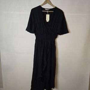 KorMei Women Size XL NWT Black wrap front, elastic waist V-neck dress